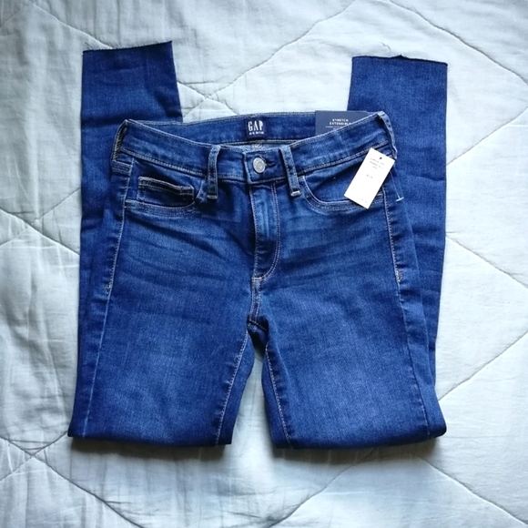 GAP Favourite Jegging Blue Distressed Raw Hem Mid Rise 24 Petite NWT - Picture 1 of 13